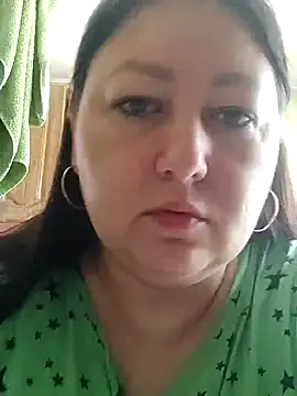 Snapshot of Rini333 chatting on 06-09-26, 09:43 Rini333 online show from 06-09-26, 09:43