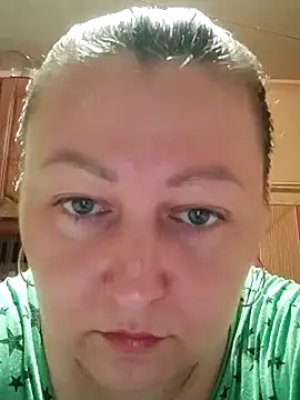 Snapshot of Rini333 chatting on 07-02-26, 12:55 Rini333 online show from 07-02-26, 12:55