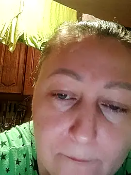 Snapshot of Rini333 chatting on 05-16-26, 10:20 Rini333 online show from 05-16-26, 10:20