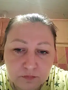 Snapshot of Rini333 chatting on 04-26-26, 08:17 Rini333 online show from 04-26-26, 08:17