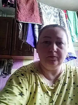 Snapshot of Rini333 chatting on 06-07-26, 09:58 Rini333 online show from 06-07-26, 09:58