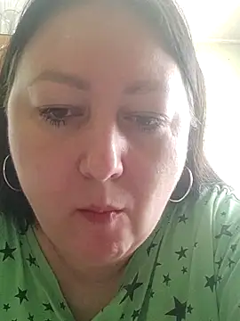 Snapshot of Rini333 chatting on 05-23-26, 09:19 Rini333 online show from 05-23-26, 09:19