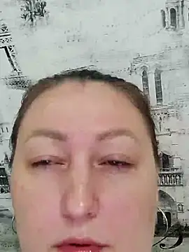 Snapshot of Rini333 chatting on 07-31-26, 04:23 Rini333 online show from 07-31-26, 04:23