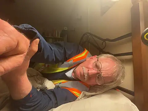 jck1m0t online show from 02-17-26, 01:14