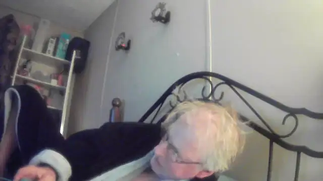 jck1m0t online show from 11-23-25, 12:37