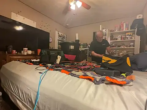 jck1m0t online show from 04-13-26, 07:12