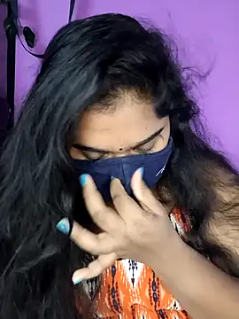 Snapshot of riya-baby chatting on 12-17-24, 04:00 riya-baby online show from 12-17-24, 04:00