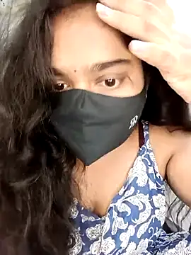 Snapshot of riya-baby chatting on 06-02-26, 01:49 riya-baby online show from 06-02-26, 01:49