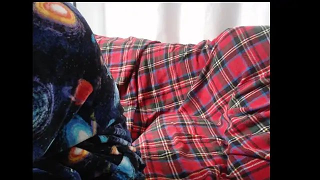 whiskyjane69 online show from 11-26-25, 01:22