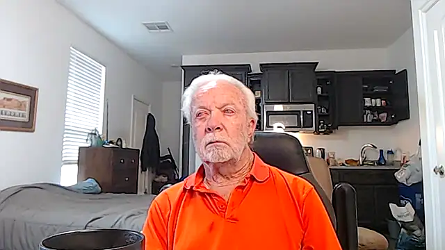 rockpoint69 online show from 10-25-25, 02:28