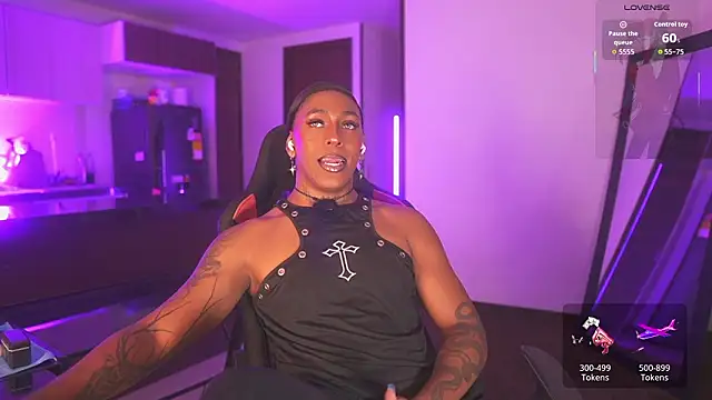 AmberRaus online show from 03-11-26, 12:04