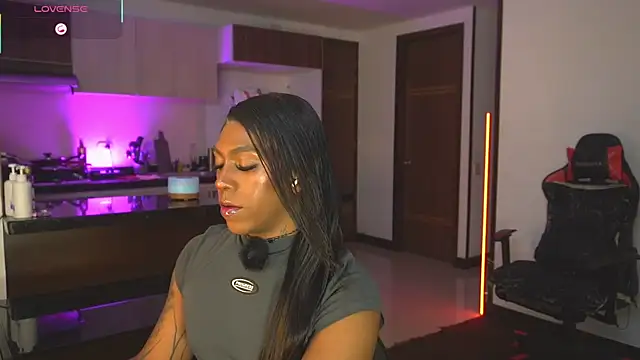 AmberRaus online show from 09-14-25, 04:57