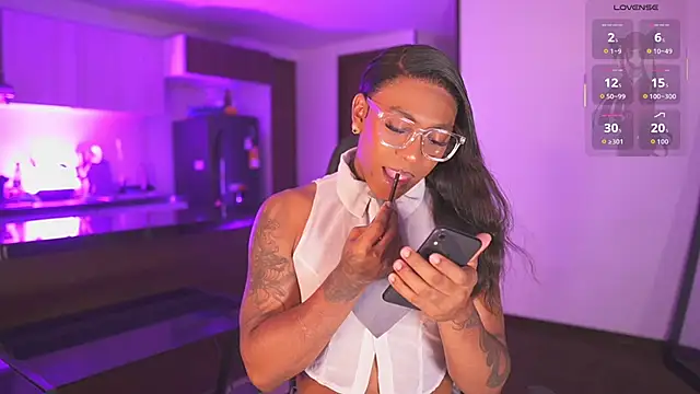 AmberRaus online show from 03-25-26, 12:11