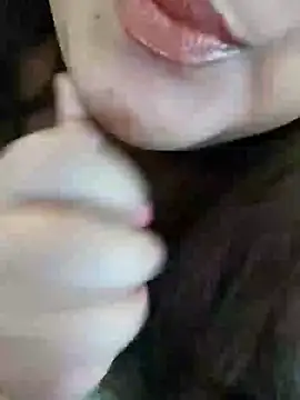 Snapshot of Srishtijain51 chatting on 02-02-25, 02:45 Srishtijain51 online show from 02-02-25, 02:45