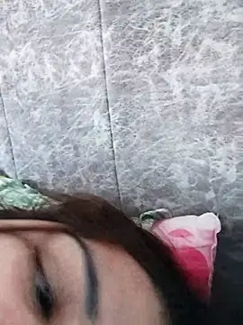 Snapshot of Srishtijain51 chatting on 02-11-25, 08:05 Srishtijain51 online show from 02-11-25, 08:05