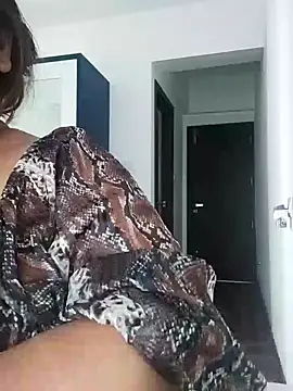 Snapshot of Srishtijain51 chatting on 02-08-25, 10:50 Srishtijain51 online show from 02-08-25, 10:50