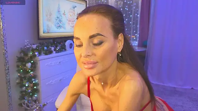 Snapshot of AlettaBlack chatting on 12-25-24, 07:24 AlettaBlack online show from 12-25-24, 07:24