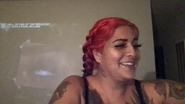 Snapshot of ShineyQuinn chatting on 02-26-26, 01:49 ShineyQuinn online show from 02-26-26, 01:49