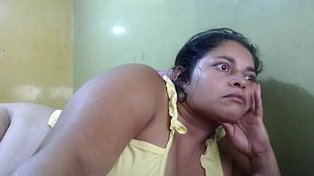 Snapshot of yulieth_bbw chatting on 03-15-25, 11:28 yulieth bbw online show from 03-15-25, 11:28