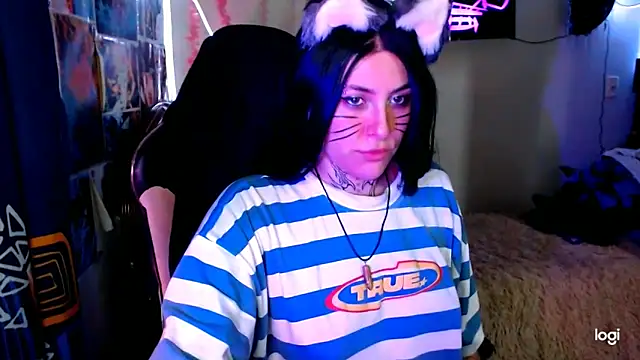 Snapshot of JINX_26 chatting on 05-14-26, 03:36 JINX 26 online show from 05-14-26, 03:36