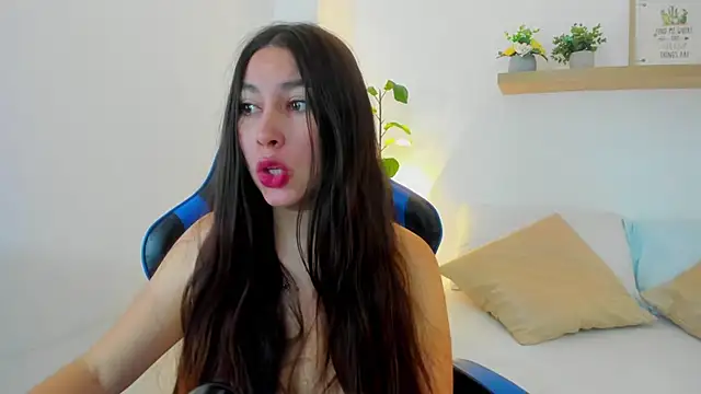 bella 99  online show from 06-20-26, 11:48