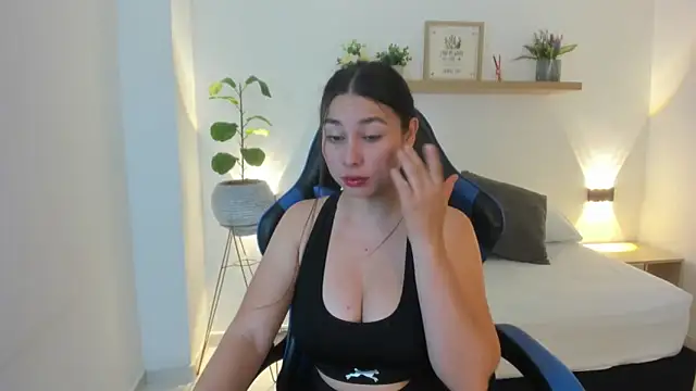 bella 99  online show from 05-28-26, 11:27