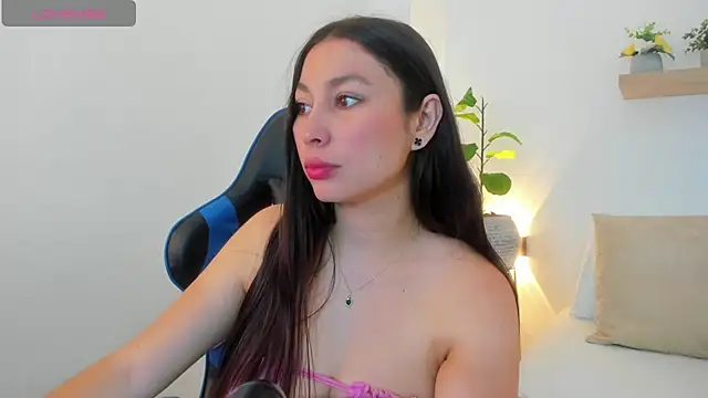 bella 99  online show from 07-16-26, 12:02