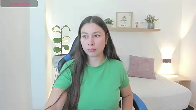 bella 99  online show from 04-24-26, 11:23