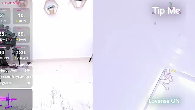 Snapshot of naty_girl_ chatting on 02-25-25, 10:37 naty girl online show from 02-25-25, 10:37