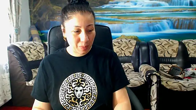 MoistMady online show from 03-03-25, 06:31