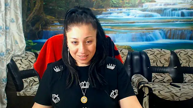 Snapshot of MoistMady chatting on 04-14-26, 08:36 MoistMady online show from 04-14-26, 08:36
