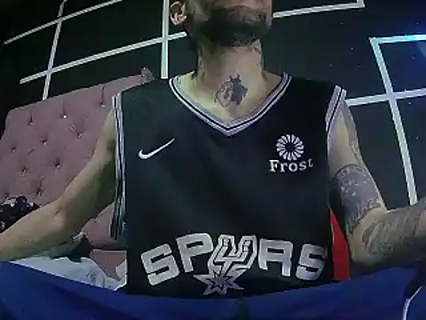 Christian Stiven1 online show from 10-04-25, 07:43