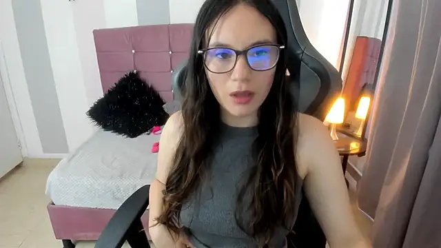 Wanda sg online show from 10-27-25, 05:25