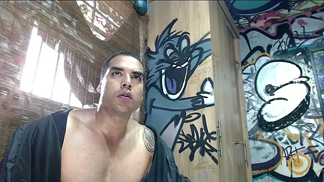 Snapshot of Justin_Frank chatting on 07-19-26, 11:01 Justin Frank online show from 07-19-26, 11:01