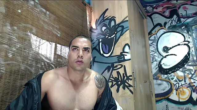 Snapshot of Justin_Frank chatting on 04-20-26, 08:32 Justin Frank online show from 04-20-26, 08:32