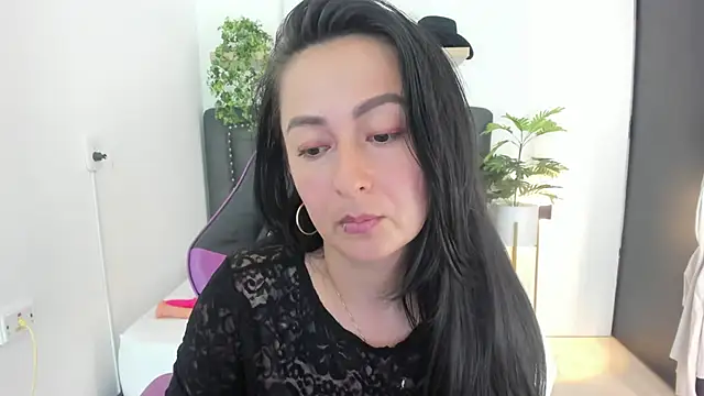 sahara1802 online show from 12-19-25, 09:00