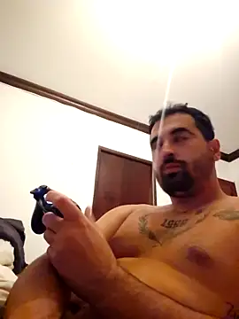 Snapshot of Antonio123499 chatting on 11-10-25, 11:21 Antonio123499 online show from 11-10-25, 11:21