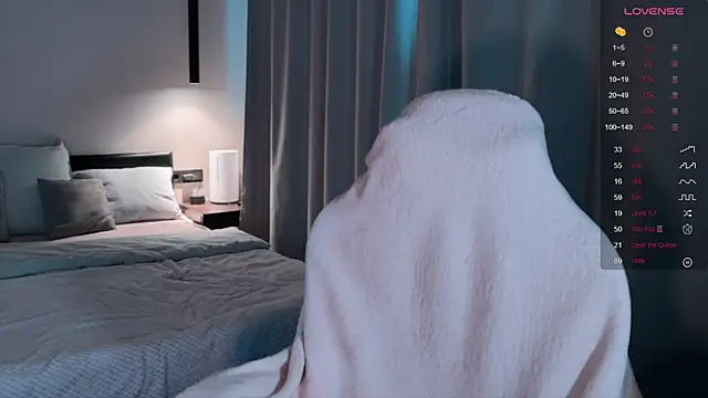 elinanortas online show from 11-30-25, 05:41