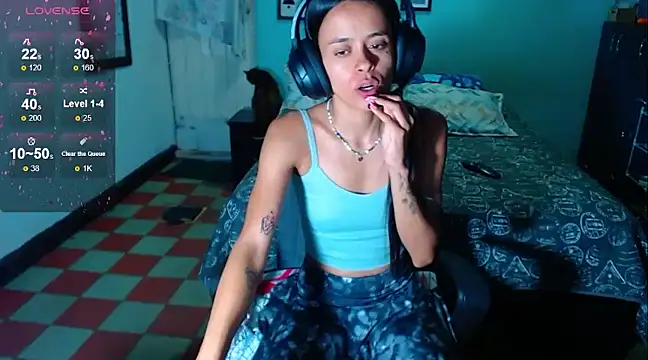 Mia sexy18  online show from 03-08-25, 02:45