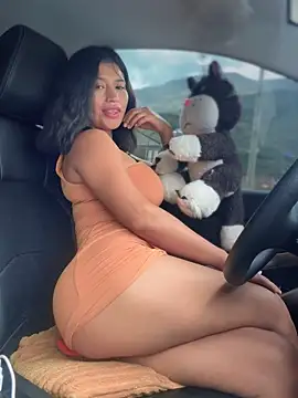 sexi noemi online show from 11-04-25, 02:10