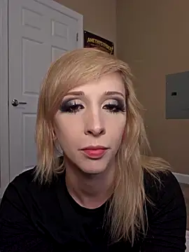 AmethystFoxx online show from 04-11-26, 06:22