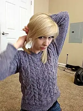 AmethystFoxx online show from 02-11-26, 06:30