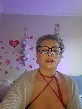 BellaBellaHot online show from 12-20-25, 08:39