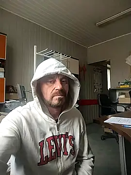 Snapshot of wilkalfa chatting on 04-09-26, 10:21 wilkalfa online show from 04-09-26, 10:21