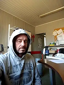 Snapshot of wilkalfa chatting on 02-25-26, 11:21 wilkalfa online show from 02-25-26, 11:21