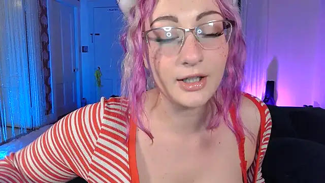 ashleyblaydex online show from 11-25-25, 02:45