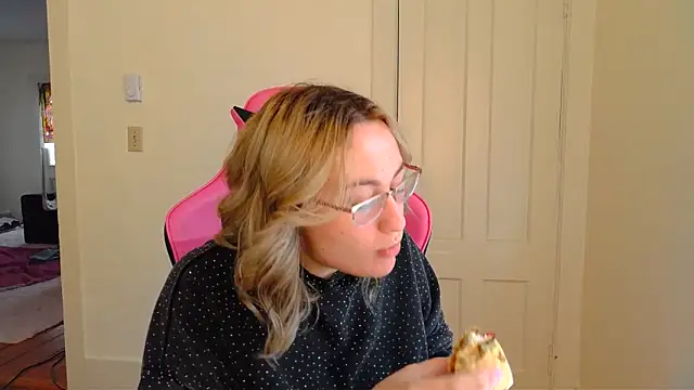 ashleyblaydex online show from 04-04-26, 09:10