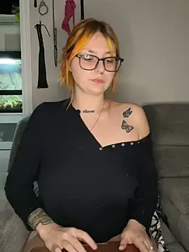 Snapshot of itsbabydashh chatting on 12-07-24, 04:48 itsbabydashh online show from 12-07-24, 04:48