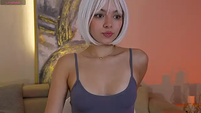 NaomiSainz online show from 03-24-26, 01:55