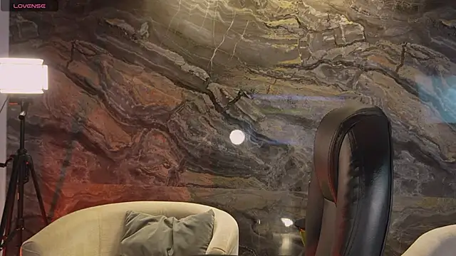 NaomiSainz online show from 03-11-26, 02:11